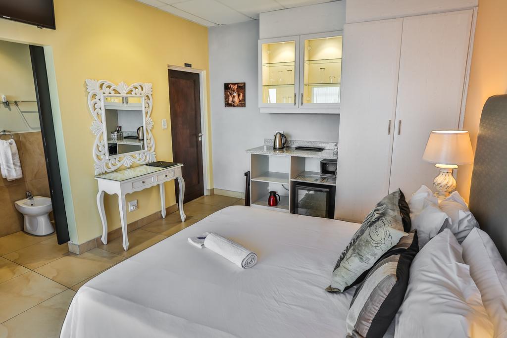 Zimbali View Eco Guesthouse バリート エクステリア 写真