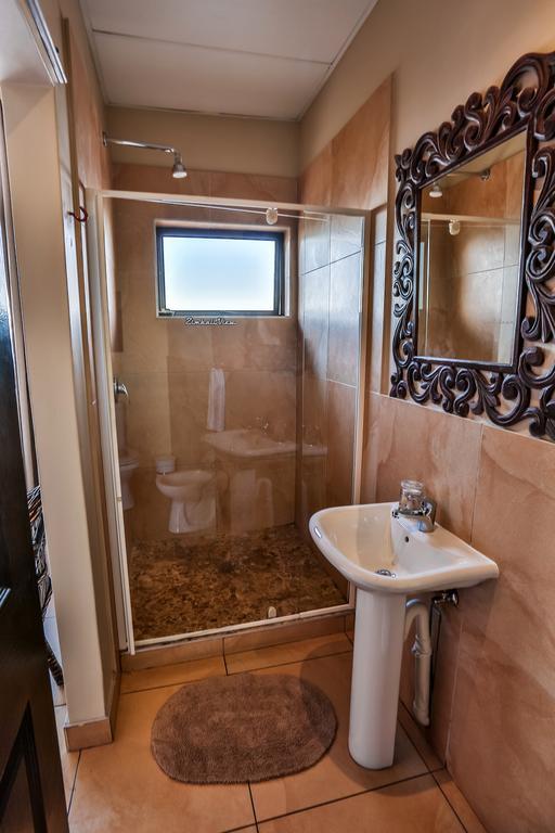 Zimbali View Eco Guesthouse バリート エクステリア 写真